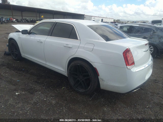 2C3CCAAG1FH931492 Chrysler 300 Limited