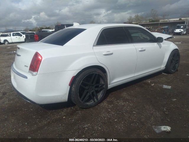 2C3CCAAG1FH931492 Chrysler 300 Limited