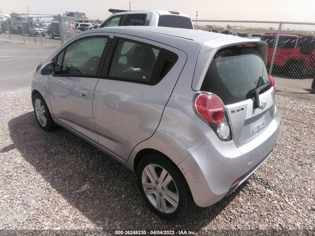 Chevrolet Spark Lt 2015 KL8CD6S90FC797561 Image 3