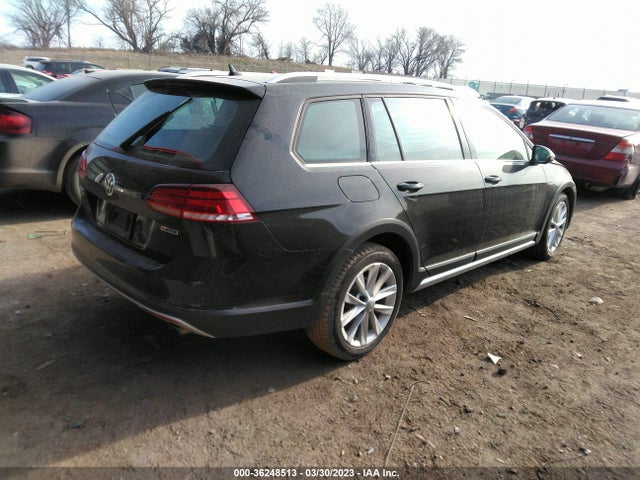 2019 Volkswagen Golf, VIN: 3VWM17AUXKM510586