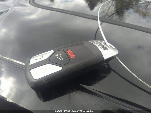 WAUGNAF47HN028096 Audi A4 PREMIUM