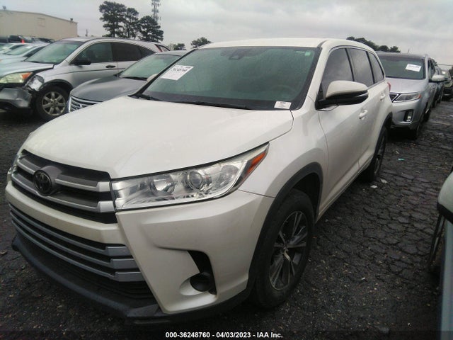 2018 TOYOTA HIGHLANDER LE VIN: 5TDZARFH6JS035369