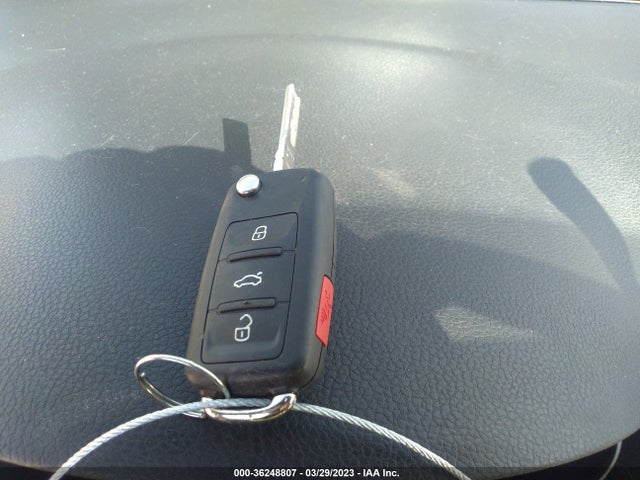2010 VOLKSWAGEN JETTA SPORTWAGEN TDI VIN: 3VWTL7AJ7AM693682