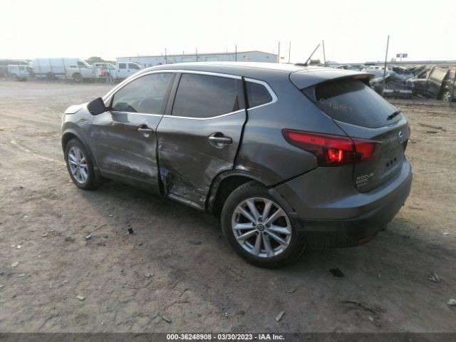 JN1BJ1CR5KW318107 Nissan Rogue Sport S