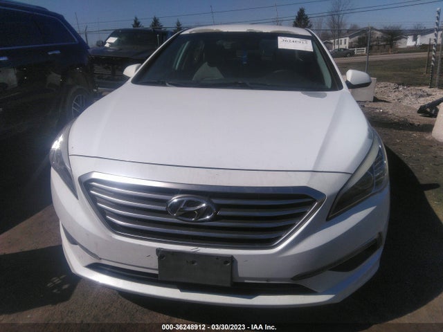 2015 HYUNDAI SONATA 2.4L SE VIN: 5NPE24AF7FH129598