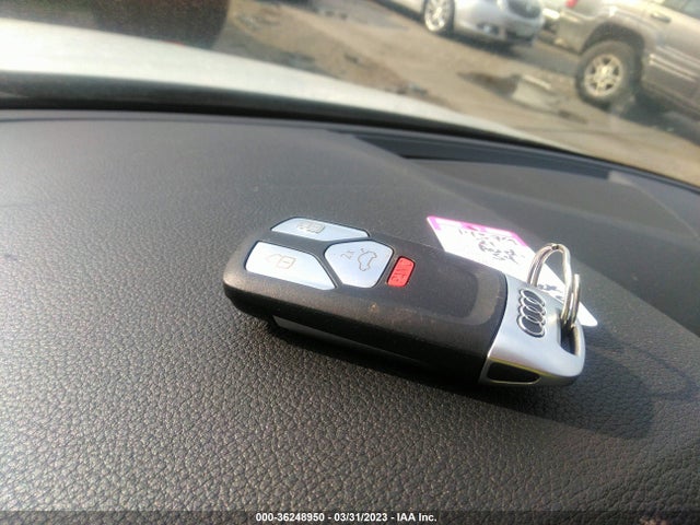 WAUBBAF47MN010730 Audi A4 Sedan Premium Plus