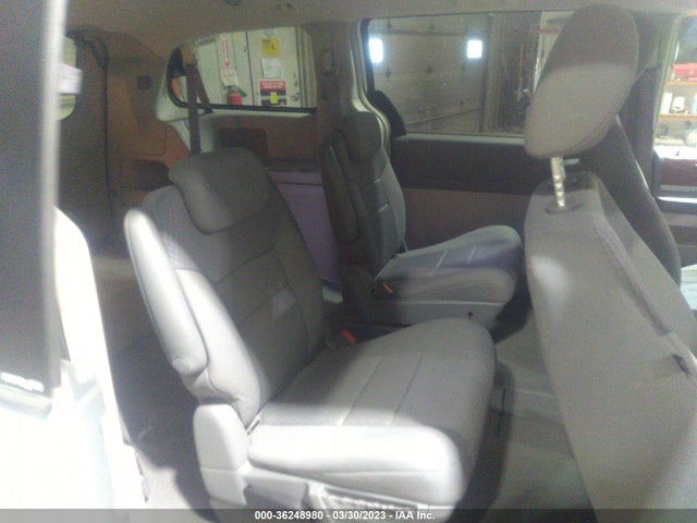2009 CHRYSLER TOWN & COUNTRY TOURING VIN: 2A8HR54109R555339