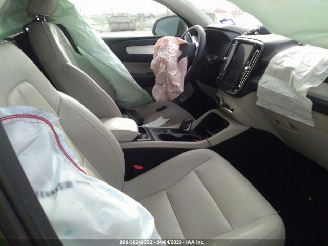 YV4AC2HK7K2097067 Volvo Xc40 Momentum