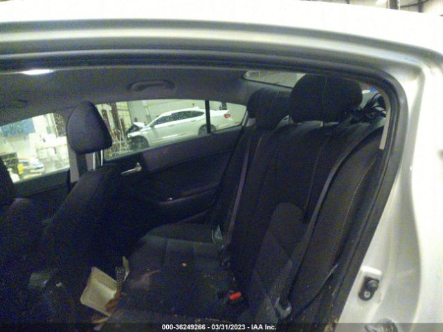 3KPFK4A7XHE110547 KIA FORTE LX