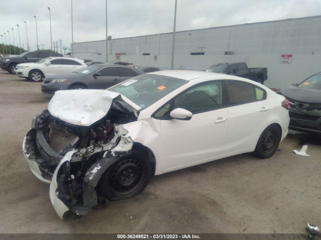 3KPFK4A70HE022140 KIA FORTE LX