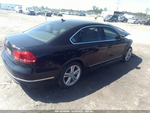 Volkswagen Passat 3.6l V6 Sel Premium 2015 1VWCM7A31FC025593 Image 5