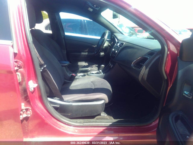 1C3CCBBB7EN108225 Chrysler 200 Touring