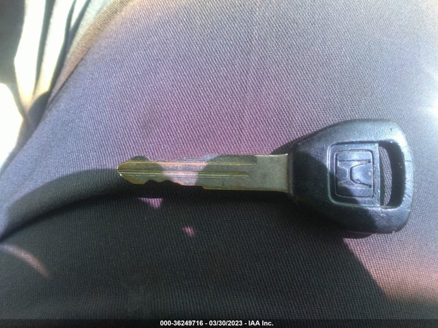 2002 HONDA ACCORD SDN SE/EX/EX W/LEATHER VIN: 1HGCG66852A060444