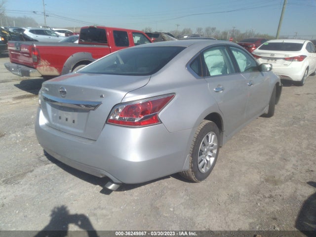 Nissan Altima 2.5 S 2015 1N4AL3AP1FC470477 Image 5