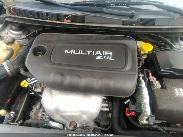 Chrysler 200 Limited 2015 1C3CCCAB3FN586800 Image 10