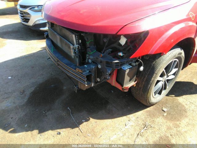 3C4PDCAB7JT382701 Dodge JOURNEY SE