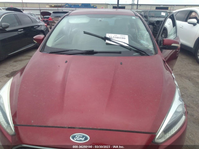Ford FOCUS SE 2017 1FADP3K26HL216870 Image 11