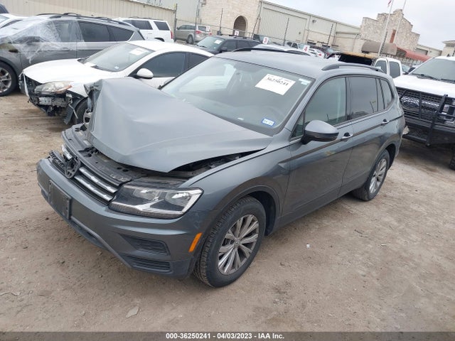 Volkswagen TIGUAN S 2019 3VV1B7AX4KM090029 Image 2