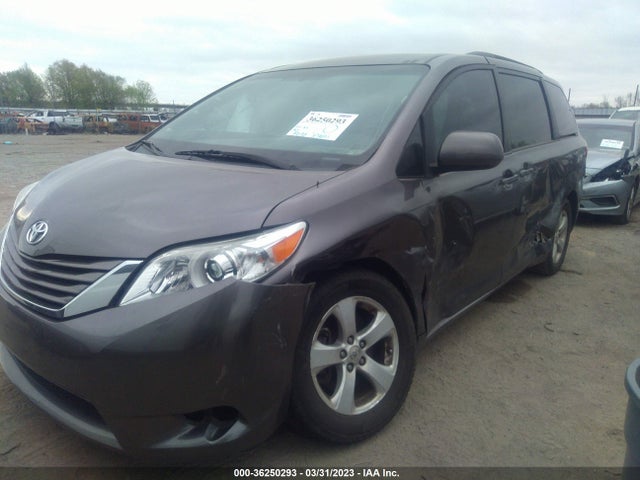 2015 TOYOTA SIENNA LE VIN: 5TDKK3DCXFS690564