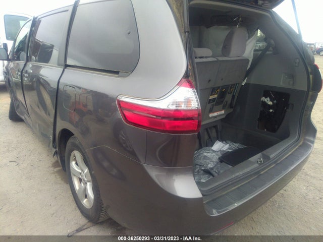 Toyota SIENNA LE 2015 5TDKK3DCXFS690564 Image 4