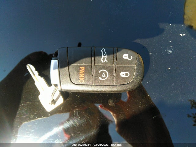 1C3CCCBG7FN526531 Chrysler 200 S