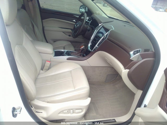 Cadillac Srx Luxury Collection 2016 3GYFNBE32GS554843 Image 5