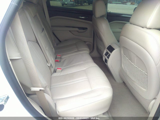 Cadillac Srx Luxury Collection 2016 3GYFNBE32GS554843 Image 8
