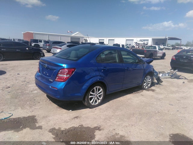 Chevrolet SONIC LS 2020 1G1JB5SB8L4141382 Image 4