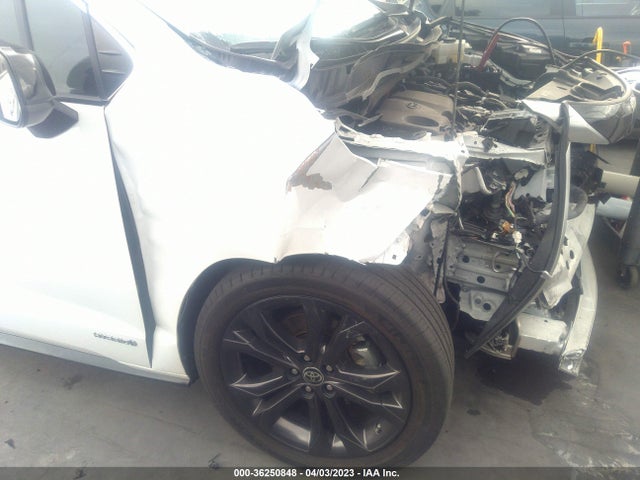 2021 TOYOTA SIENNA XSE VIN: 5TDDRKEC4MS018025