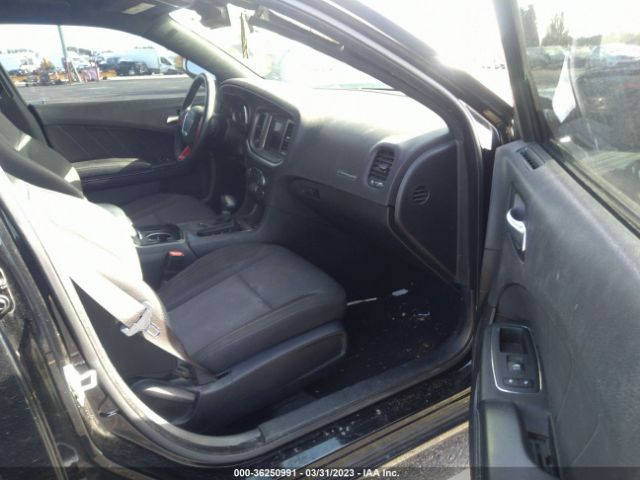 2C3CDXBG8KH748972 Dodge Charger Sxt