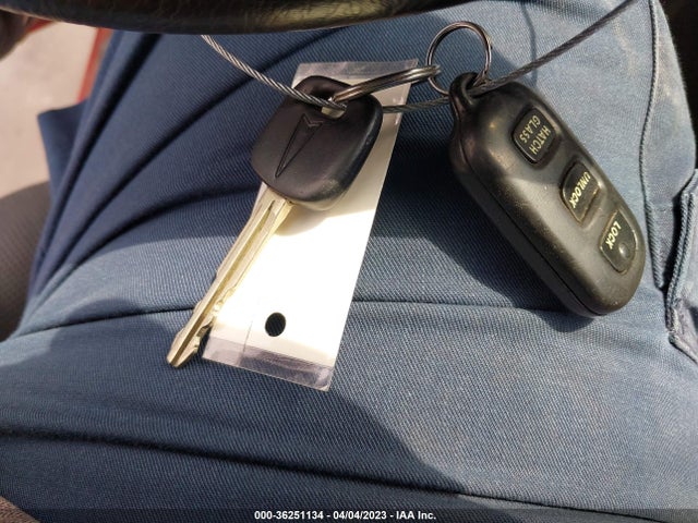 2005 PONTIAC VIBE VIN: 5Y2SL63865Z438593