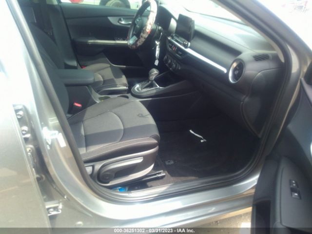 3KPF24AD3PE554938 KIA Forte Lxs