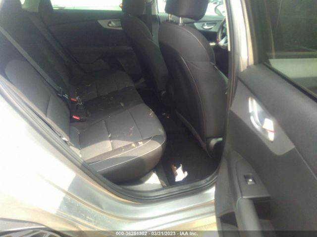 3KPF24AD3PE554938 KIA Forte Lxs