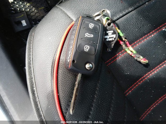 3VWD17AJ9EM314200 Volkswagen Jetta Sedan Se