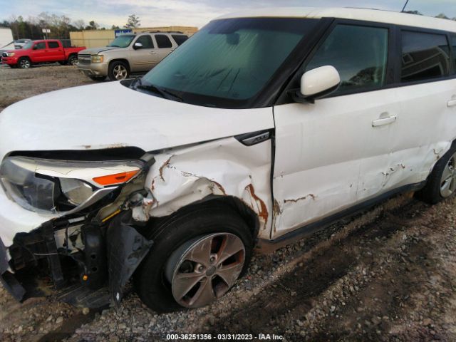 KNDJN2A26F7158103 KIA Soul Base