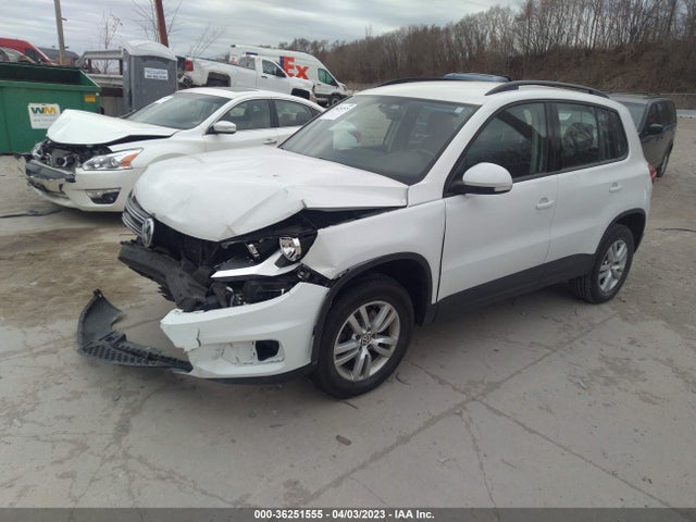 WVGAV7AX2GW530936 Volkswagen TIGUAN S