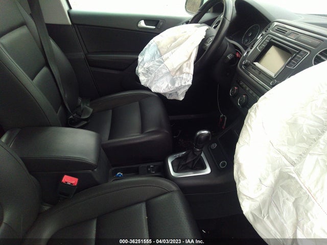 WVGAV7AX2GW530936 Volkswagen TIGUAN S