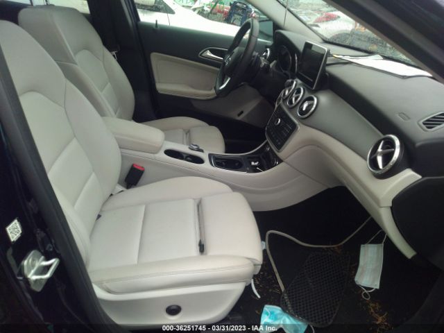 WDCTG4GBXHJ329022 Mercedes-Benz Gla Gla 250
