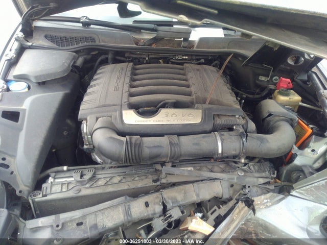 2014 Porsche Cayenne, VIN: WP1AA2A28ELA09157