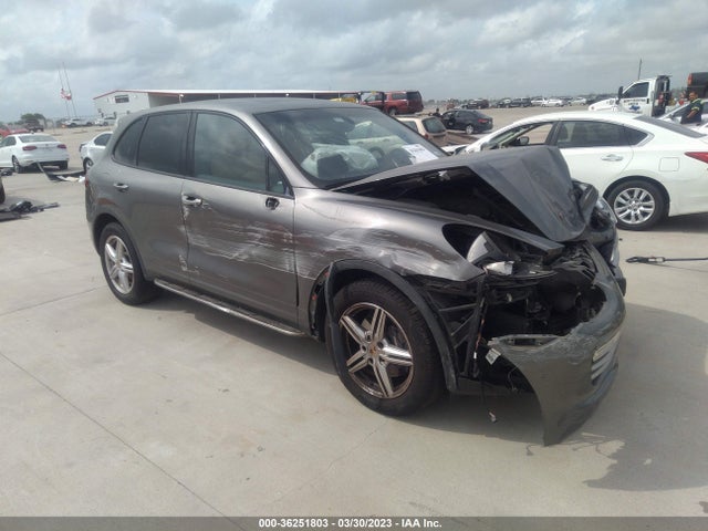 2014 Porsche Cayenne, VIN: WP1AA2A28ELA09157