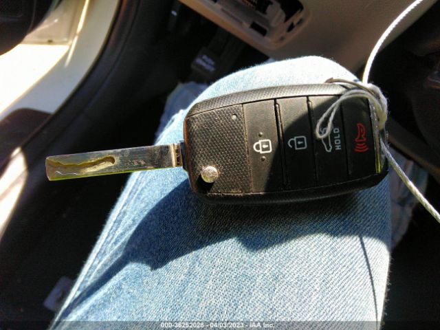 KNAGT4L35G5087164 KIA Optima Lx