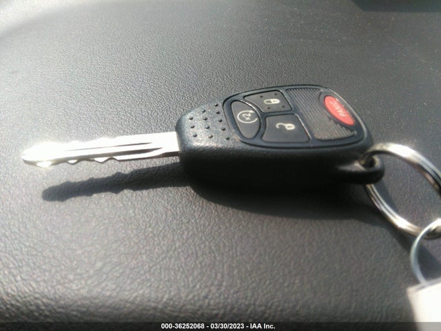 1C4NJPBB3GD790777 Jeep Patriot 75th Anniversary