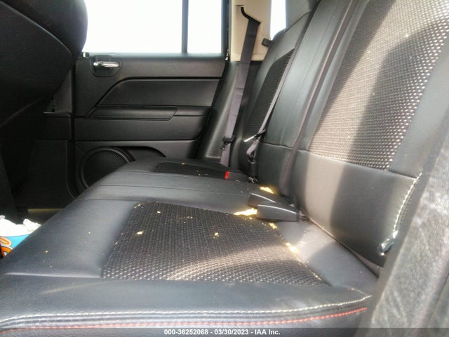 1C4NJPBB3GD790777 Jeep Patriot 75th Anniversary