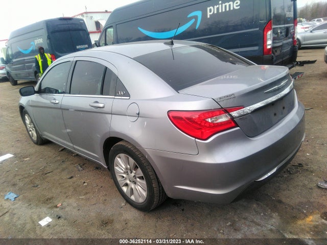 1C3CCBAB3EN123094 Chrysler 200 LX