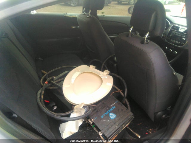 1C3CCBAB3EN123094 Chrysler 200 LX