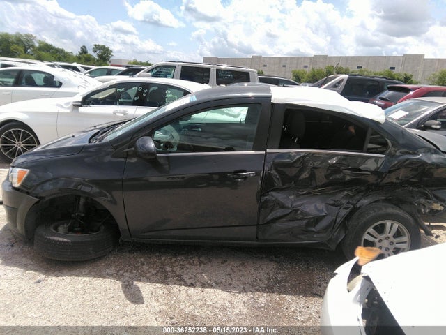 Chevrolet SONIC LT 2014 1G1JC5SH8E4165671 Image 7
