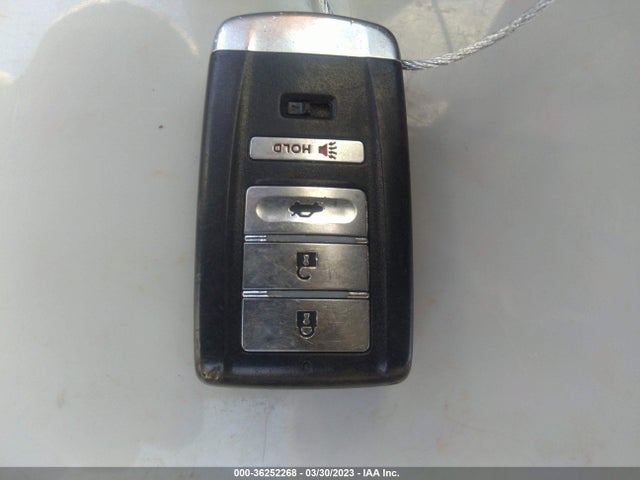 19UDE2F84GA005591 Acura Ilx W/premium