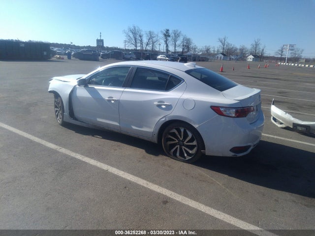 19UDE2F84GA005591 Acura Ilx W/premium