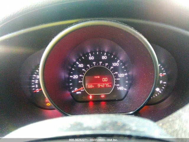 KIA SOUL + 2017 KNDJP3A51H7464767 Image 8