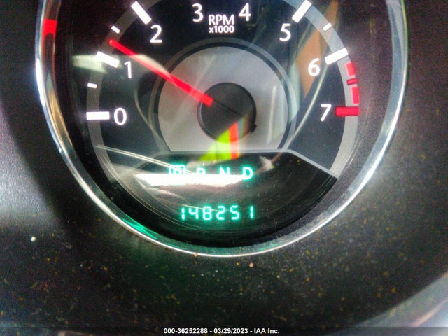 1C3CCBAB9EN124590 Chrysler 200 LX